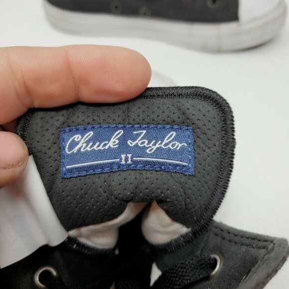 Converse All Stars Chuck Taylor - Unisex Hi Top Black  - Youth 1 - 350143C - Picture 11 of 12